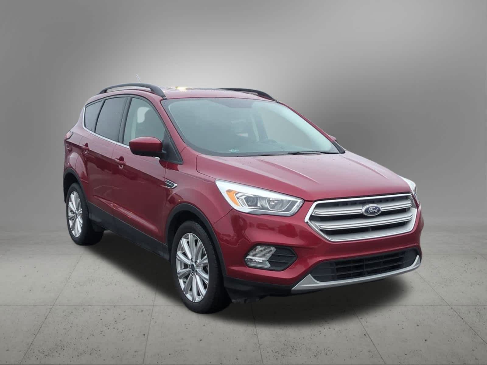 Thumbnail: 2019 Ford Escape - 8