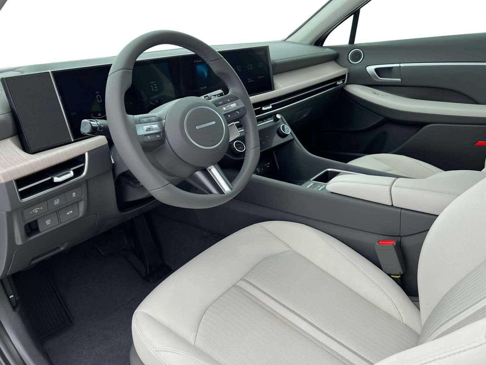 Thumbnail: 2025 Hyundai Sonata - 14