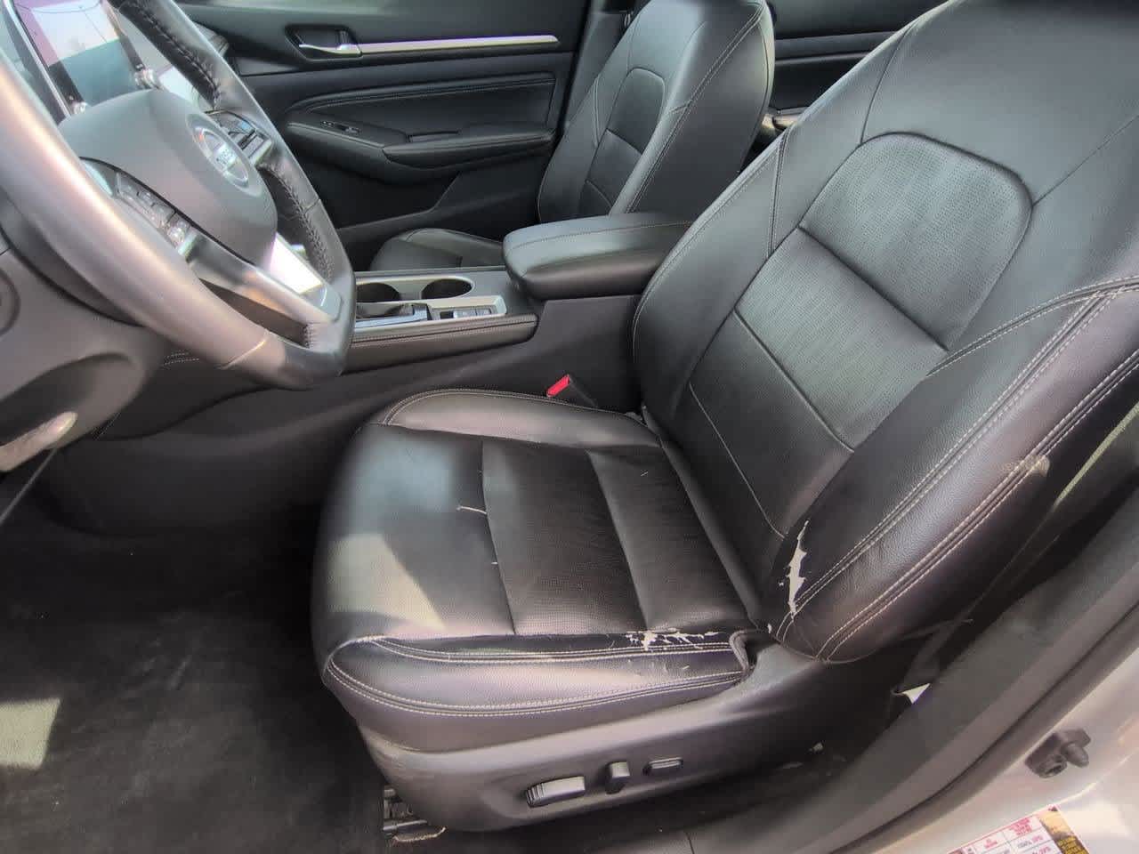Thumbnail: 2019 Nissan Altima - 15