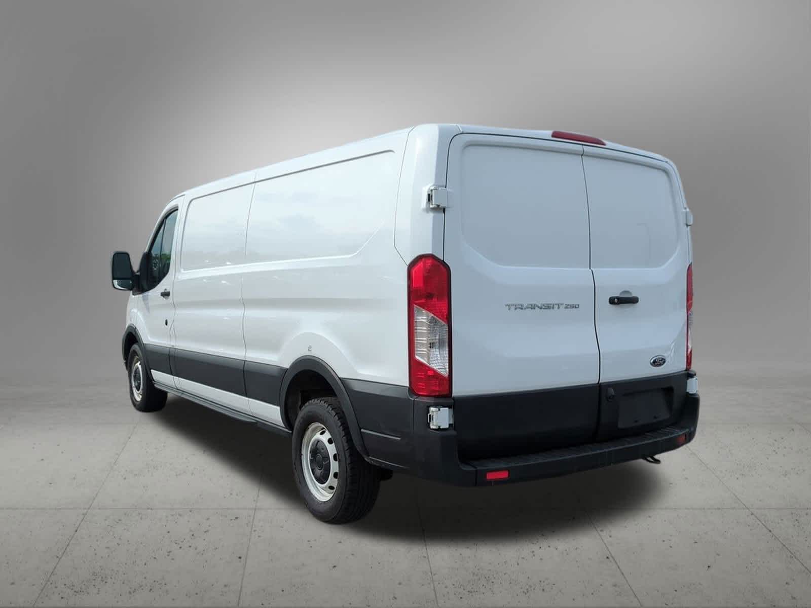 Thumbnail: 2021 Ford Transit Series - 4