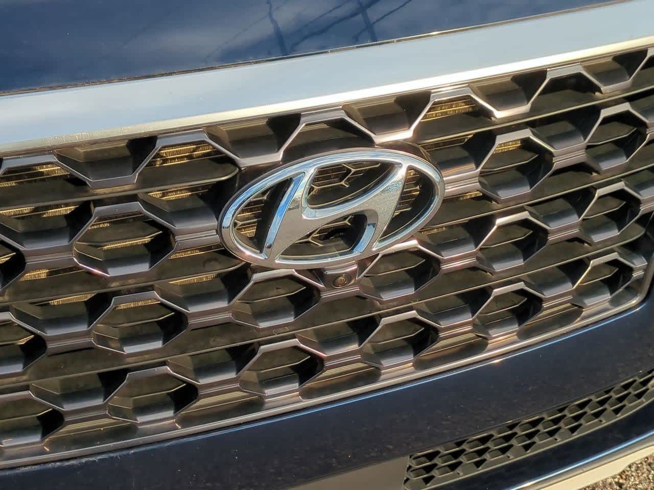 Thumbnail: 2019 Hyundai Santa Fe - 11