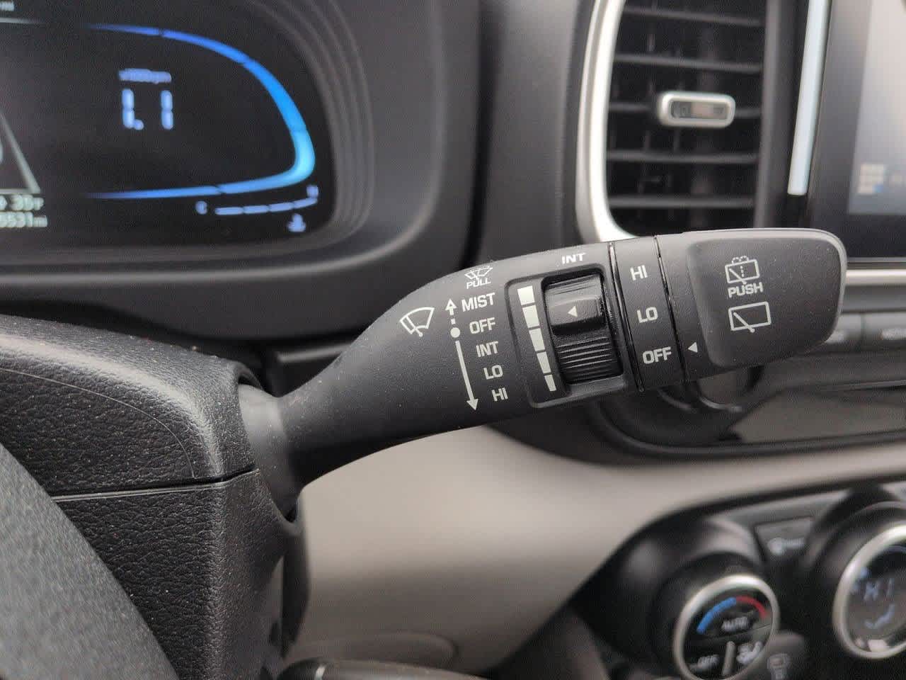 Thumbnail: 2023 Hyundai Venue - 26