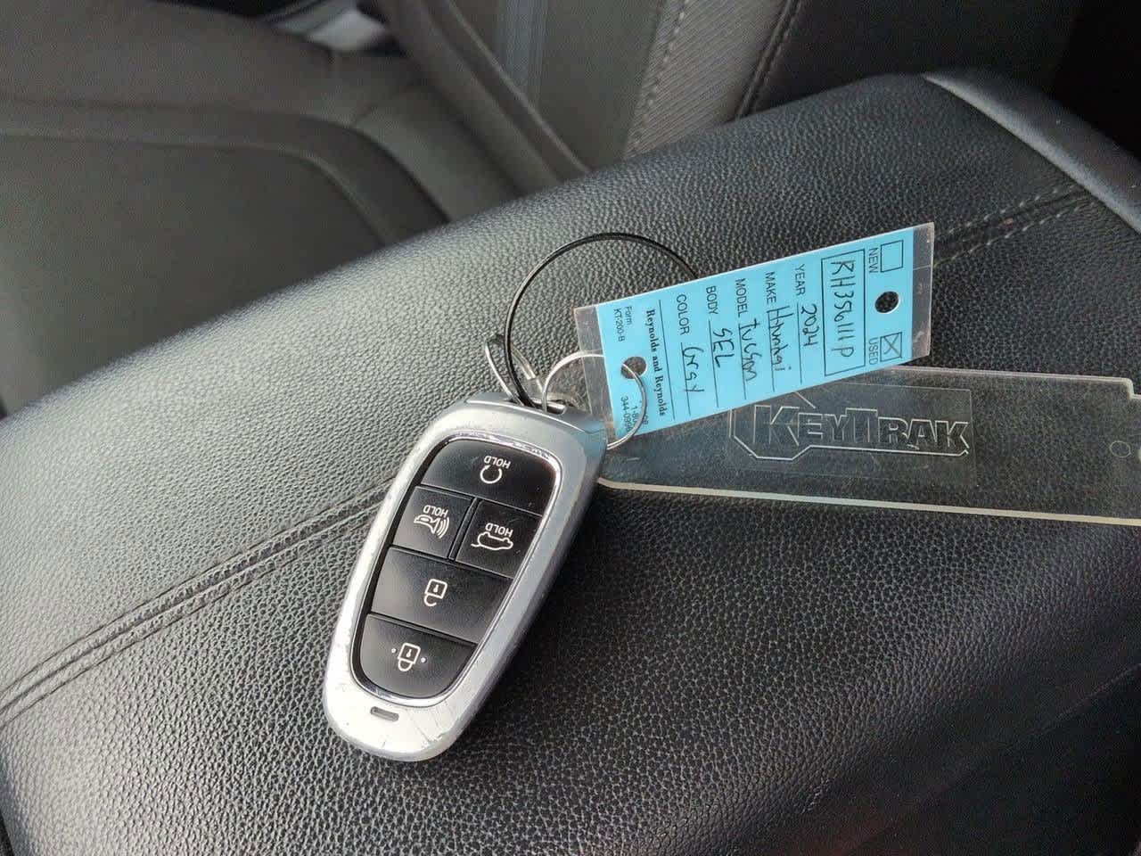 Thumbnail: 2024 Hyundai Tucson - 33