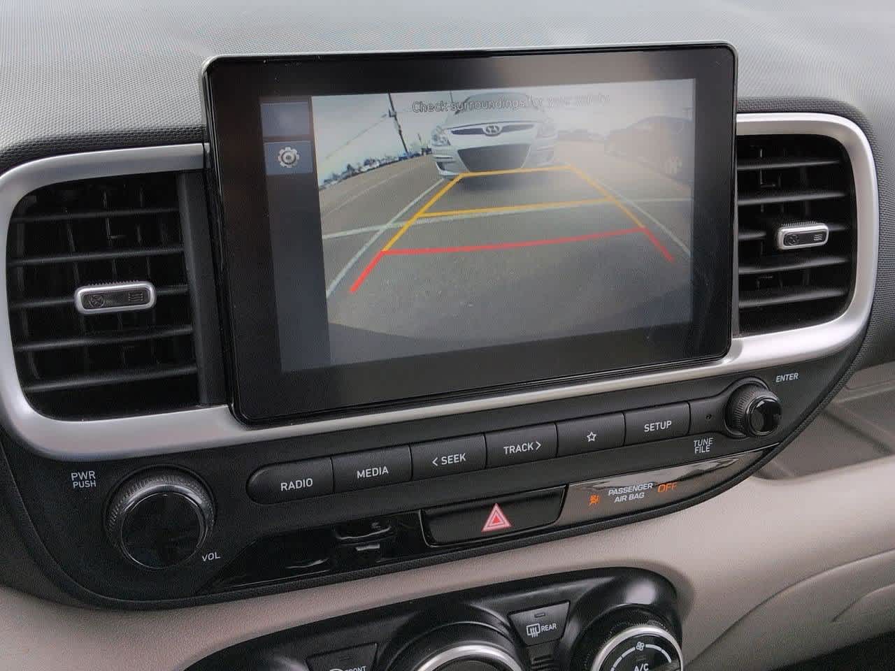 Thumbnail: 2023 Hyundai Venue - 29