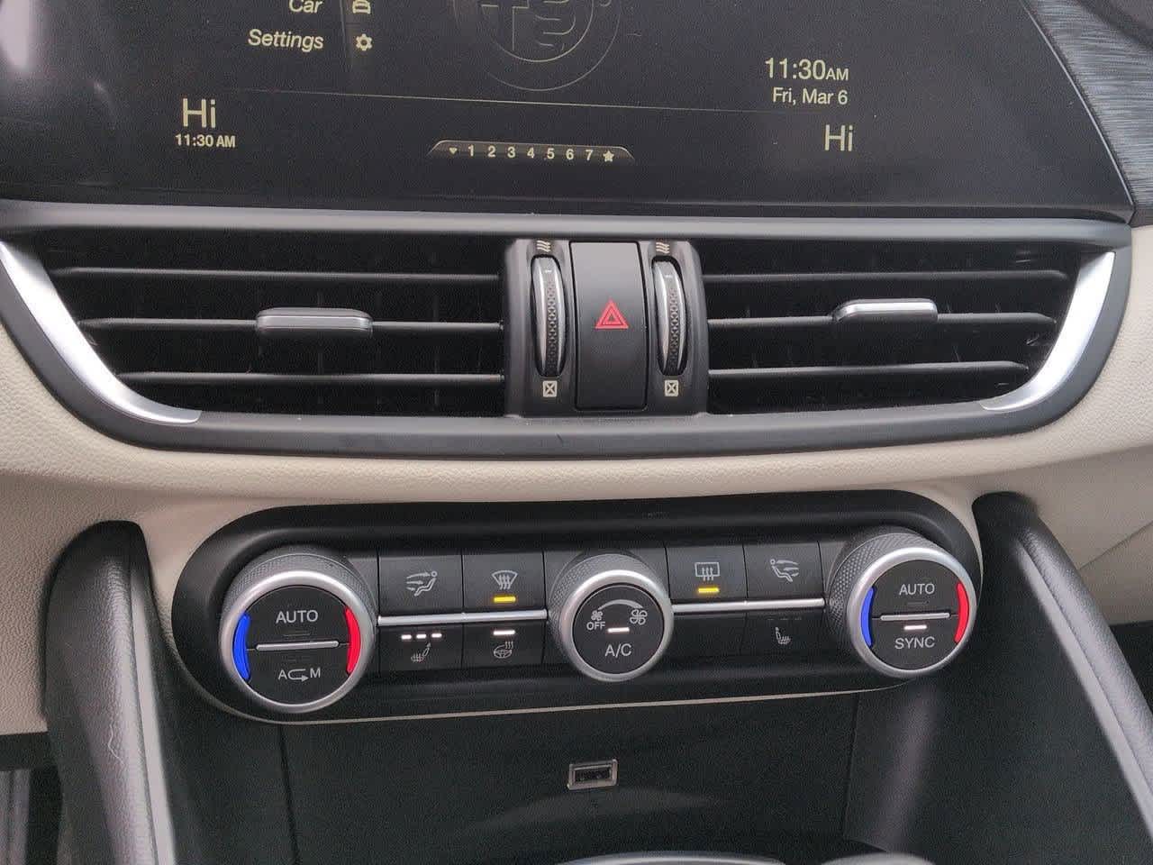 Thumbnail: 2019 Alfa Romeo Giulia - 26