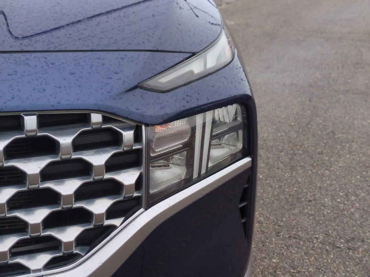 Thumbnail: 2022 Hyundai Santa Fe - 10