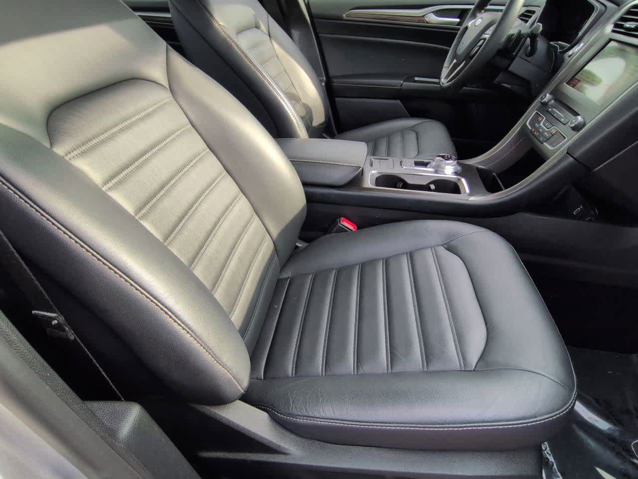 Thumbnail: 2018 Ford Fusion - 21