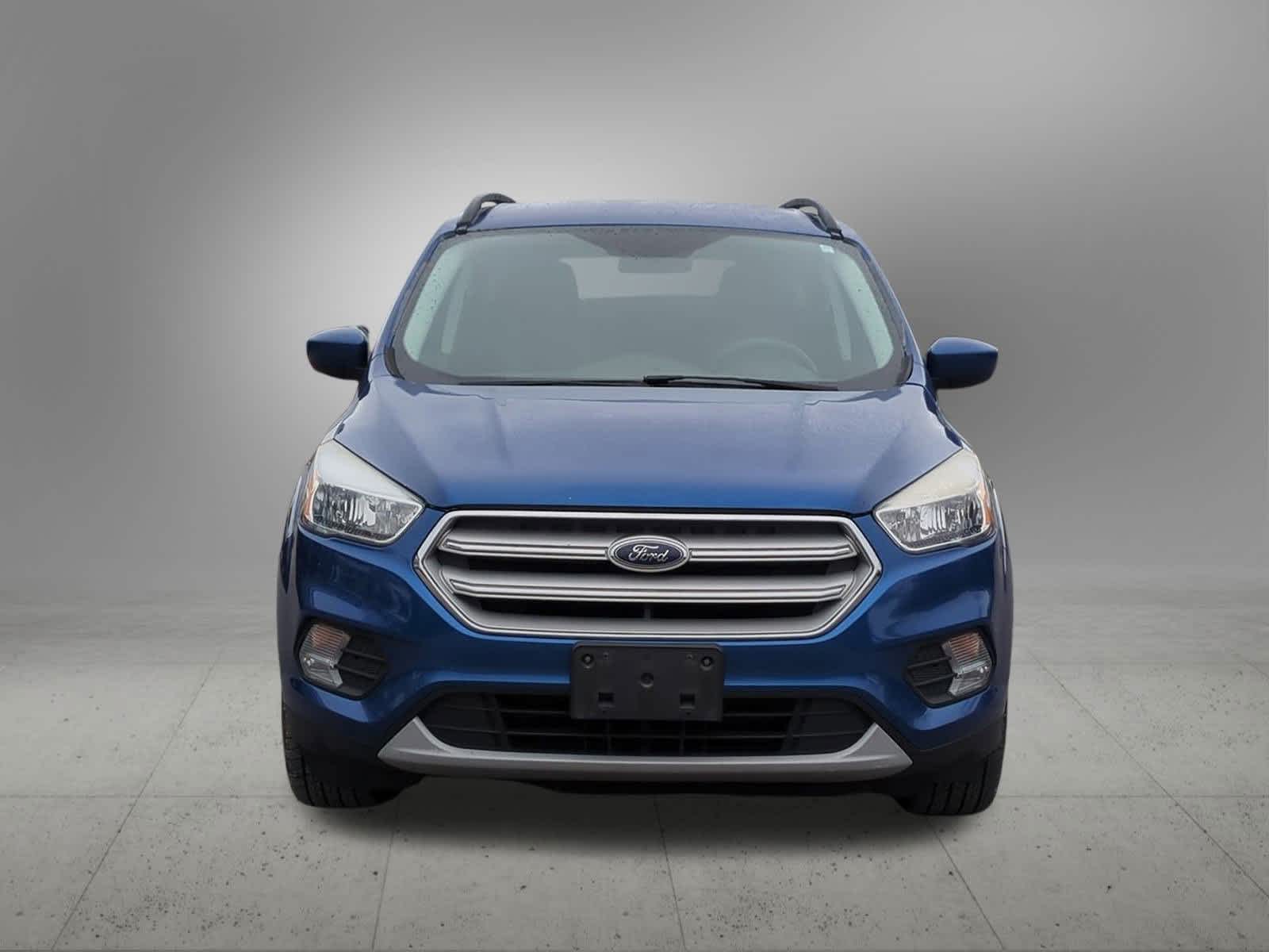 Thumbnail: 2018 Ford Escape - 9