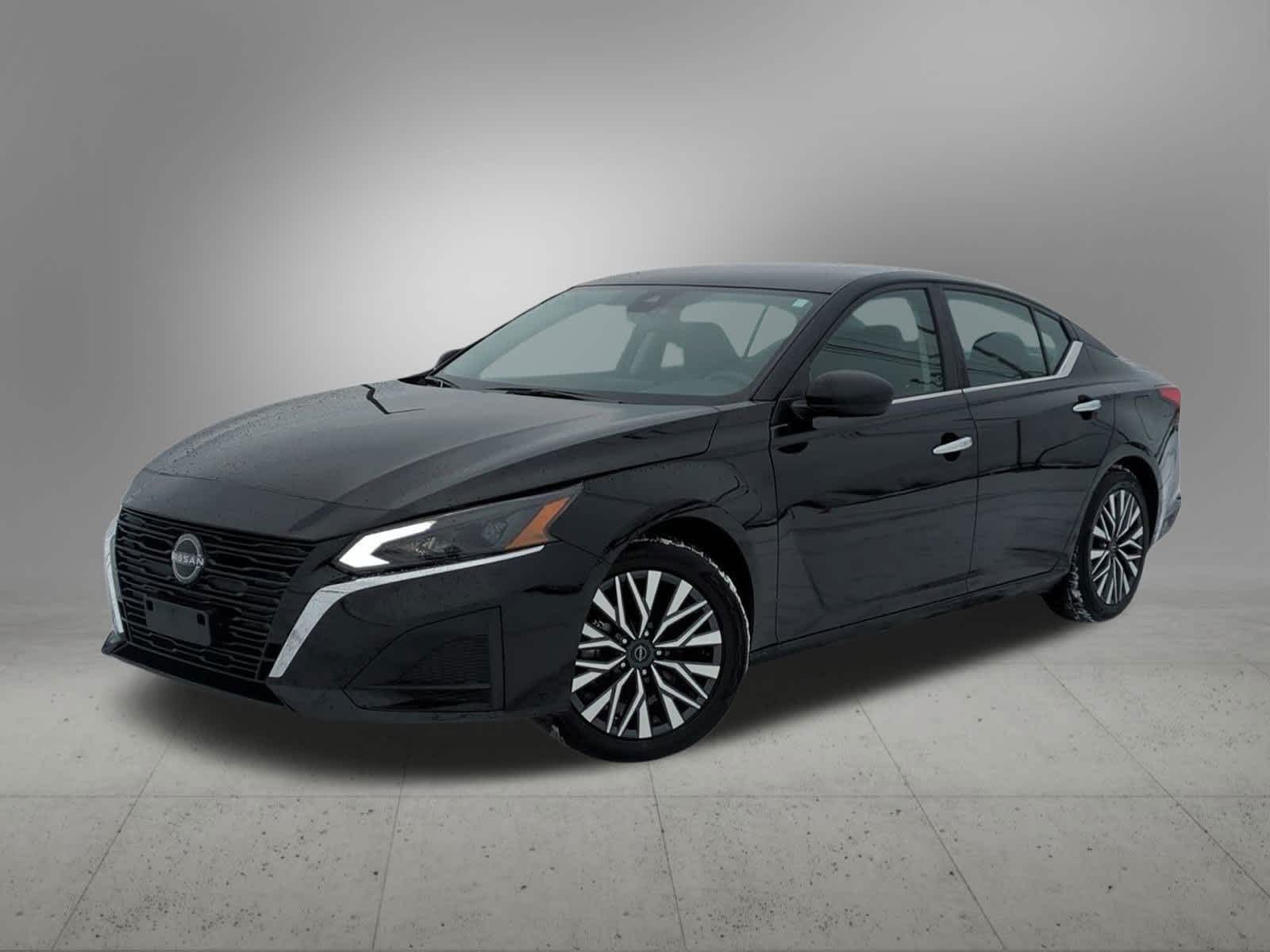 Thumbnail: 2024 Nissan Altima - 1