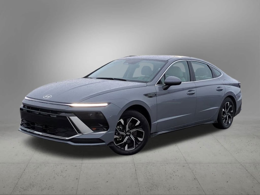 Certified 2025 Hyundai Sonata SEL Sedan
