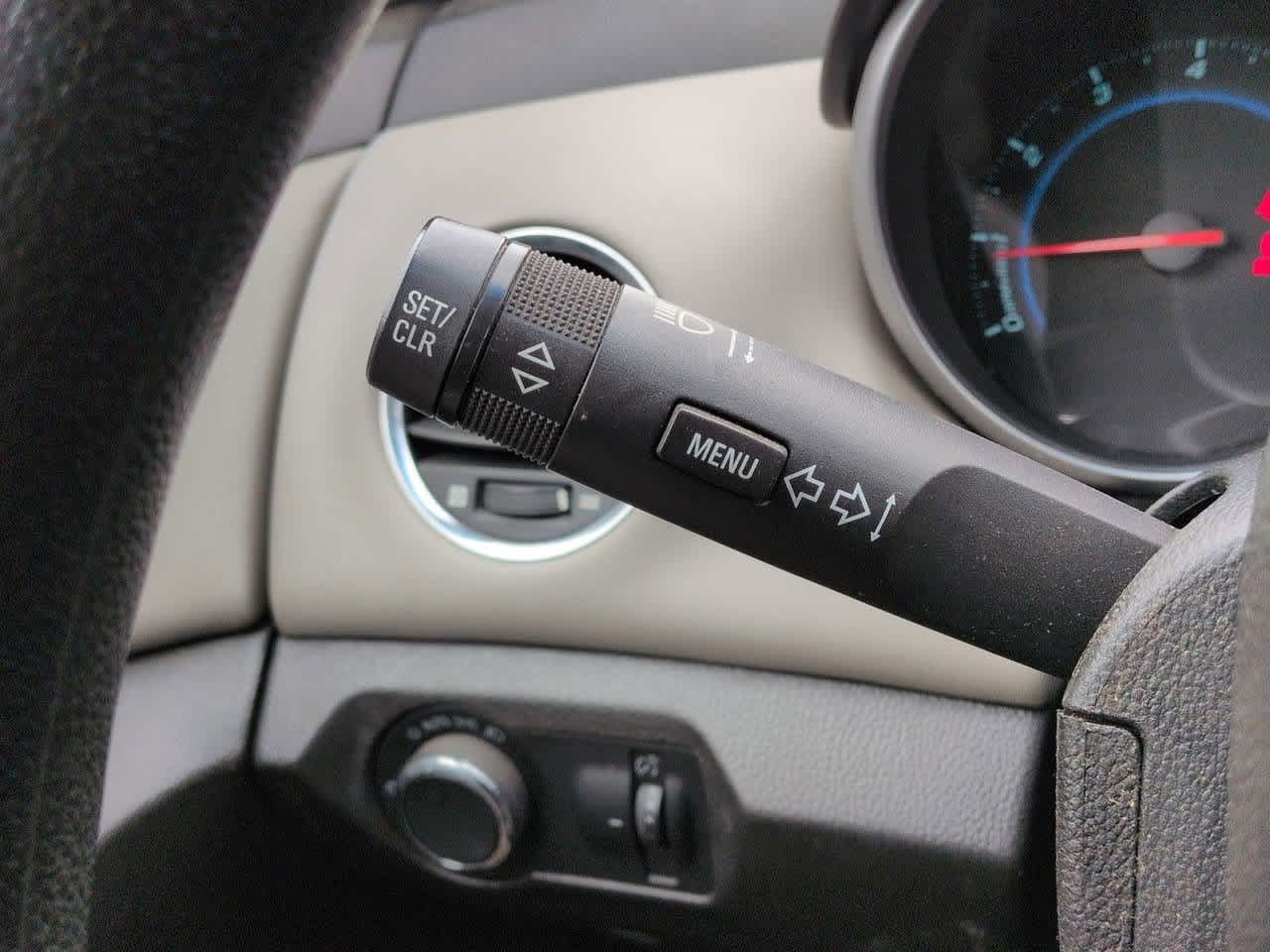 Thumbnail: 2012 Chevrolet Cruze - 25