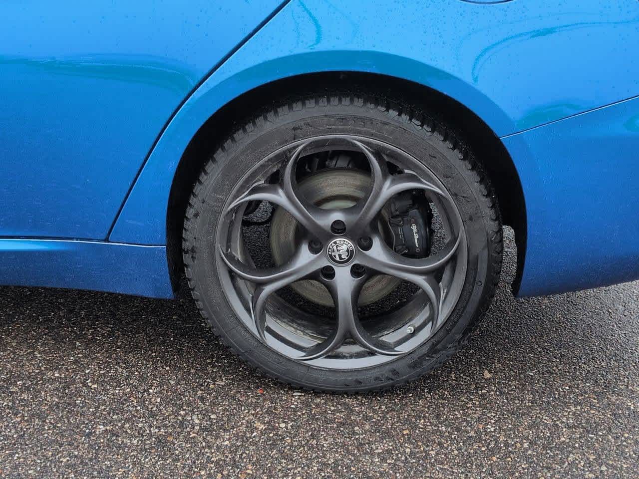 Thumbnail: 2019 Alfa Romeo Giulia - 13