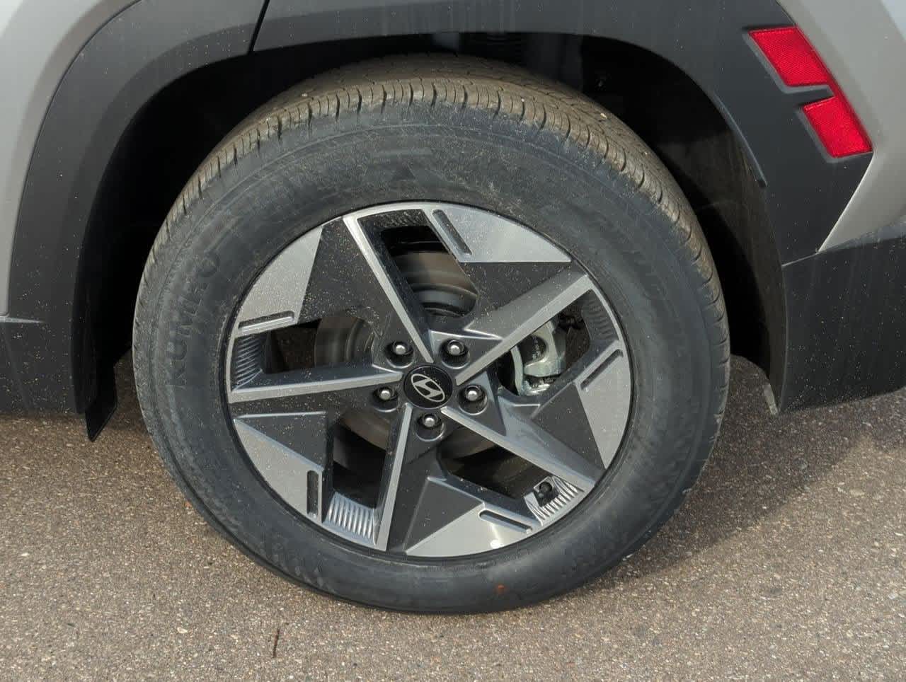 Thumbnail: 2025 Hyundai Tucson - 13