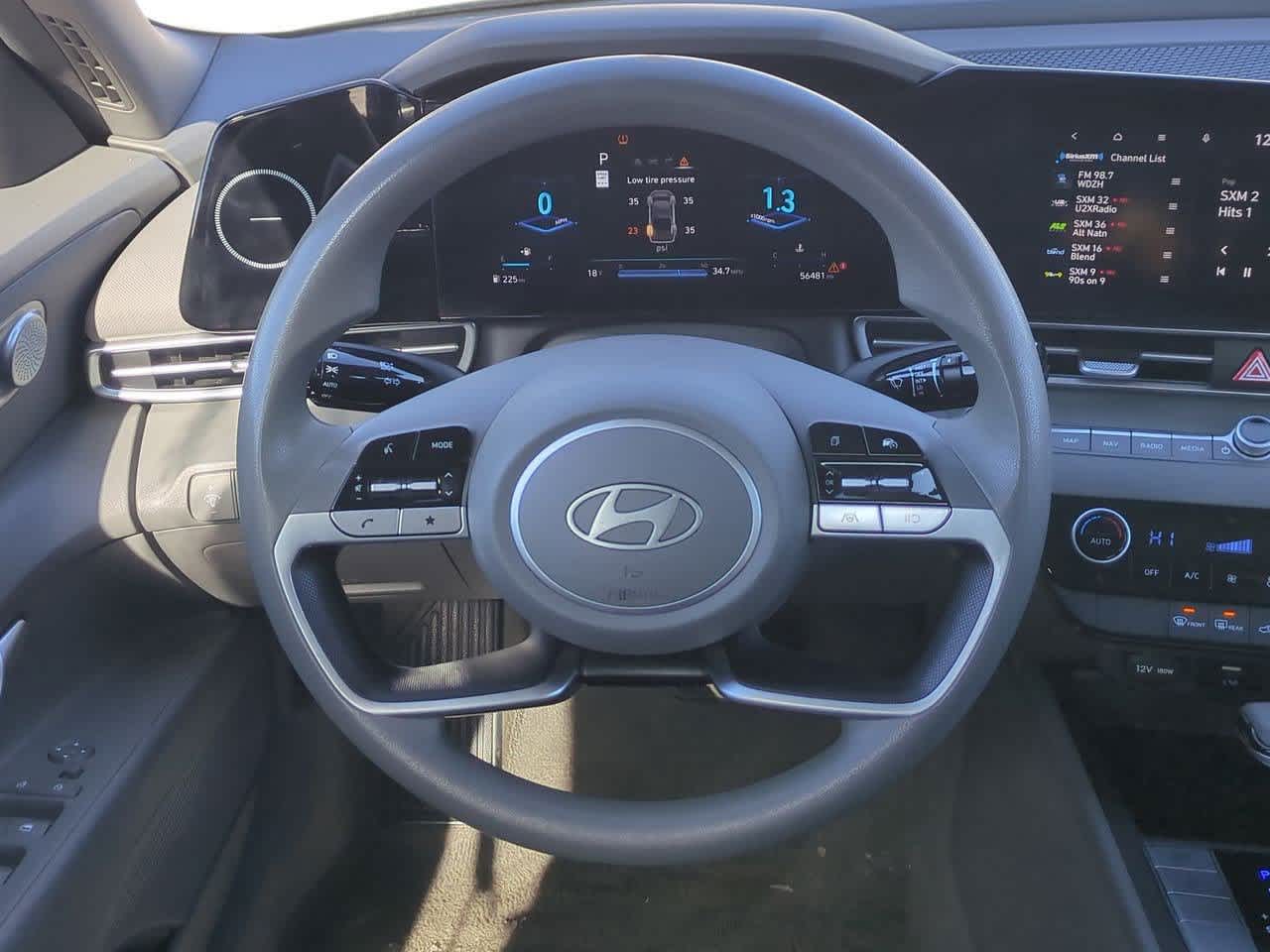 Thumbnail: 2024 Hyundai Elantra - 19