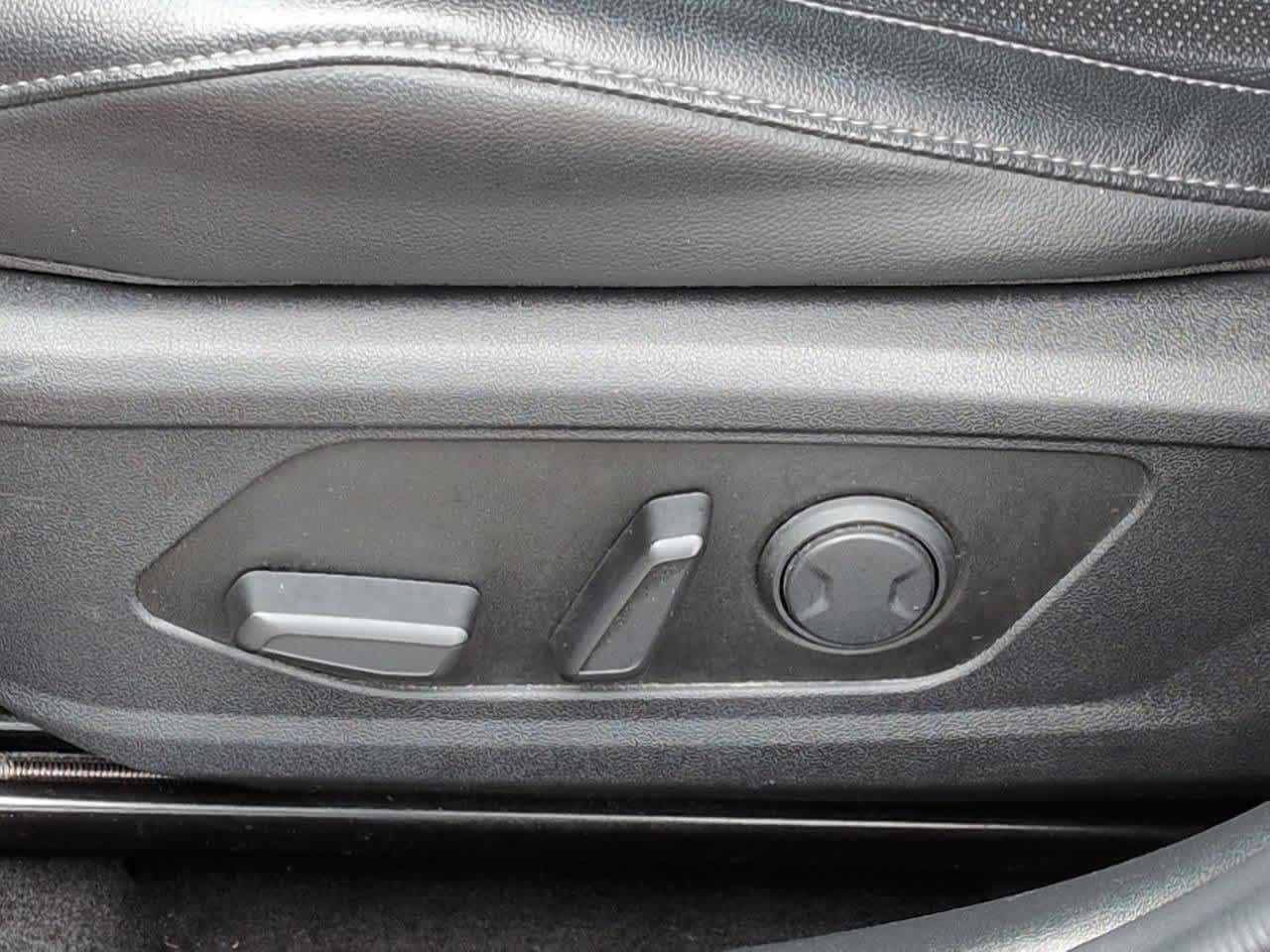 Thumbnail: 2024 Hyundai Elantra - 17