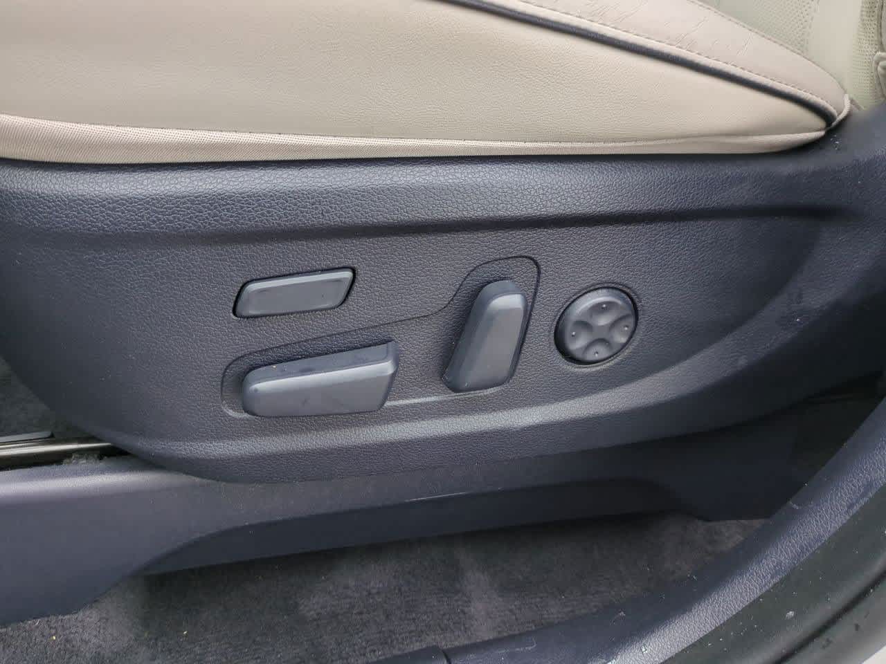 Thumbnail: 2022 Hyundai Palisade - 16