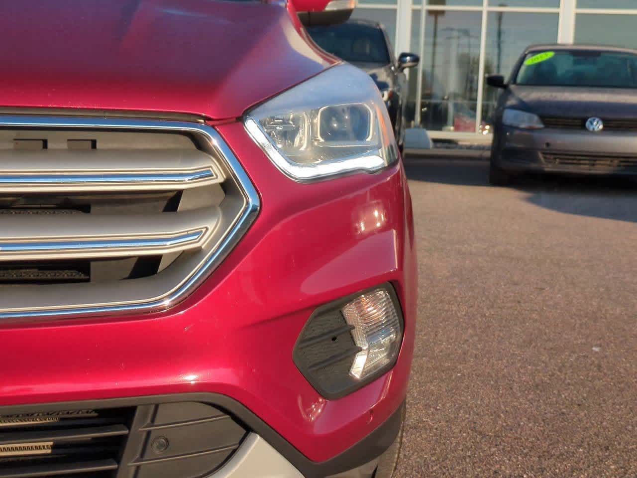 Thumbnail: 2018 Ford Escape - 10