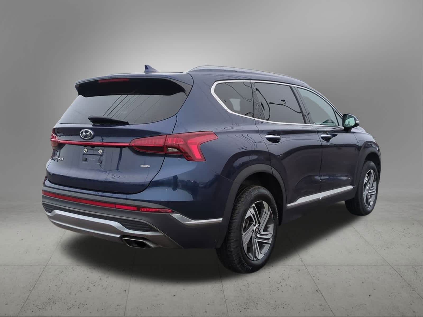 Thumbnail: 2022 Hyundai Santa Fe - 6