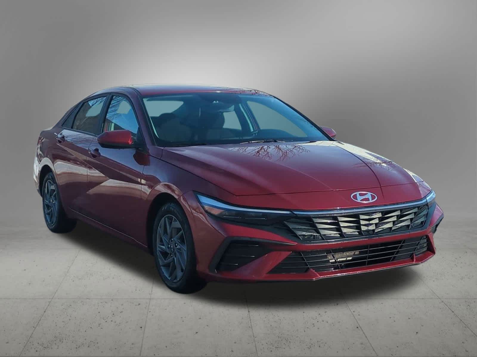 Thumbnail: 2024 Hyundai Elantra - 8
