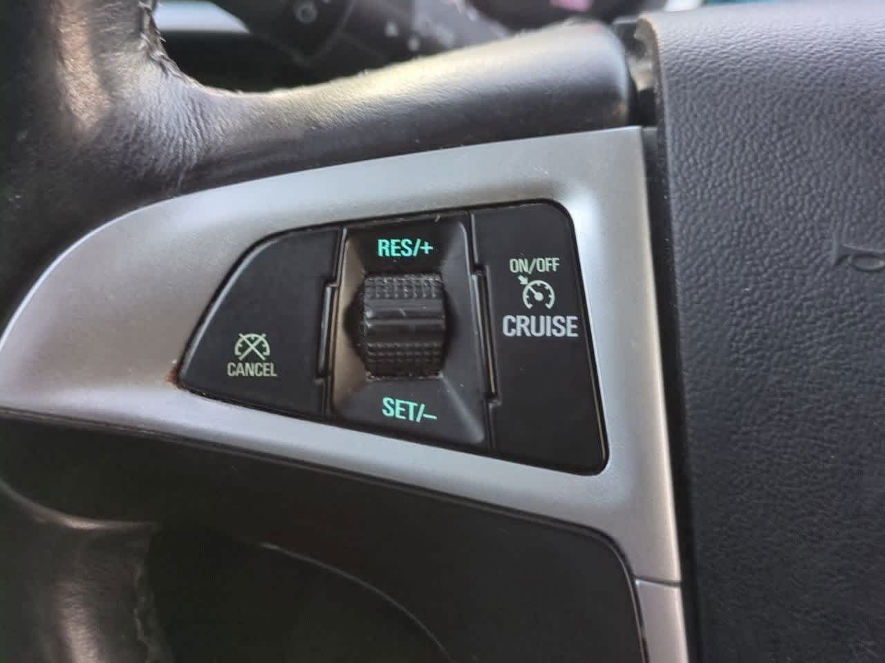 Thumbnail: 2013 Chevrolet Equinox - 13