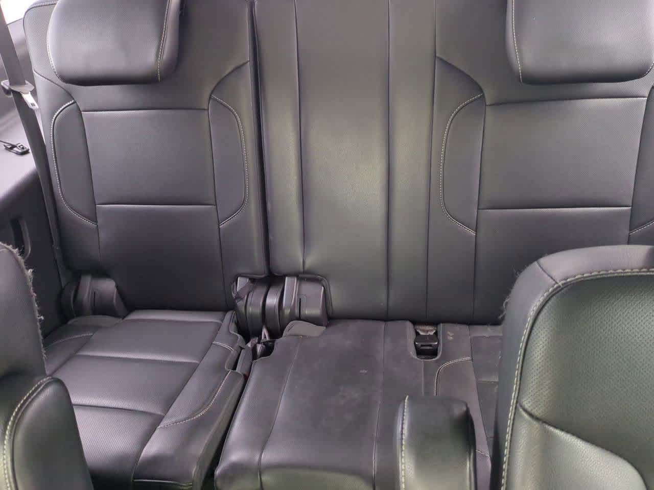 Thumbnail: 2015 Chevrolet Suburban - 21