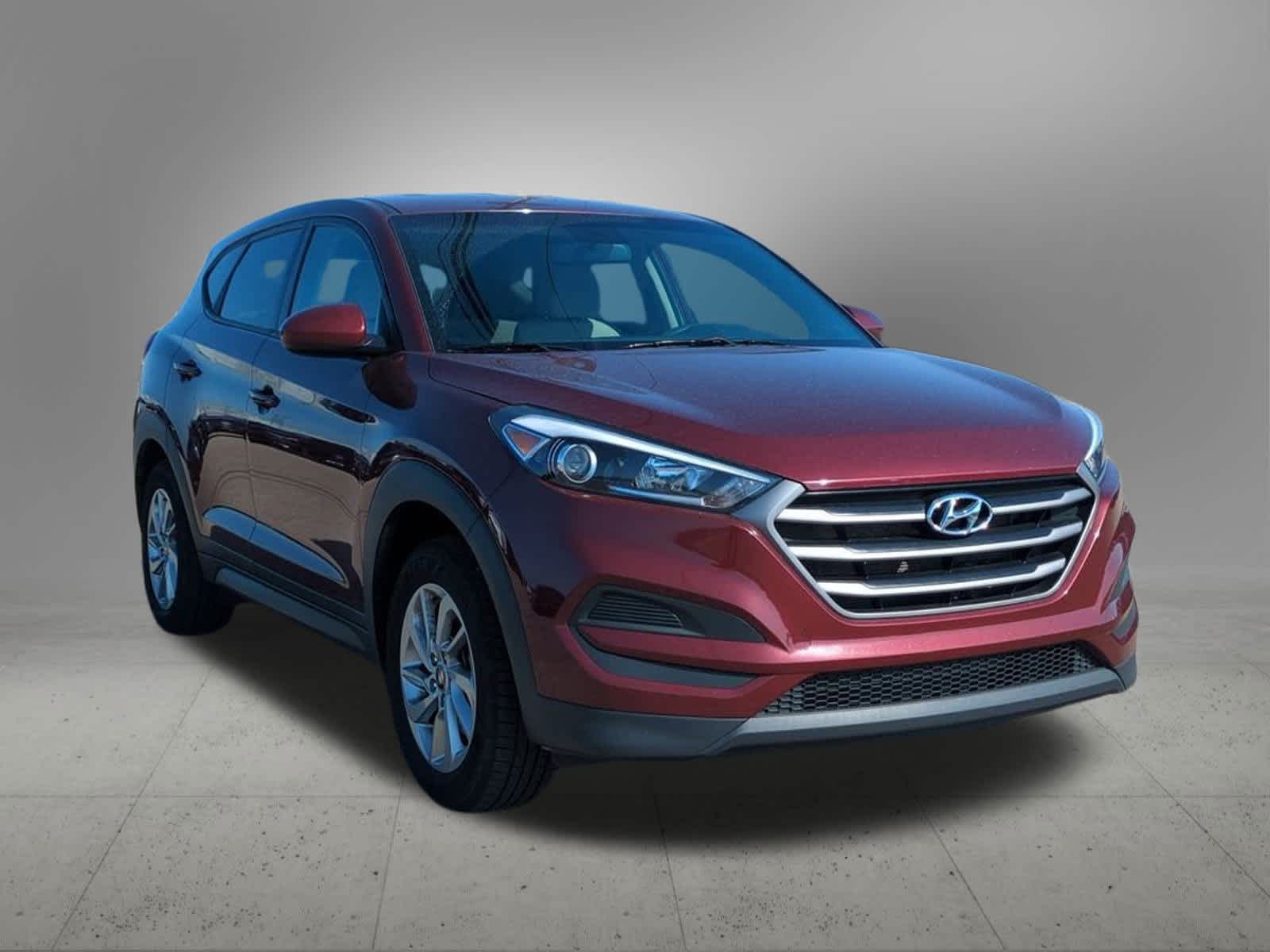 Thumbnail: 2016 Hyundai Tucson - 8