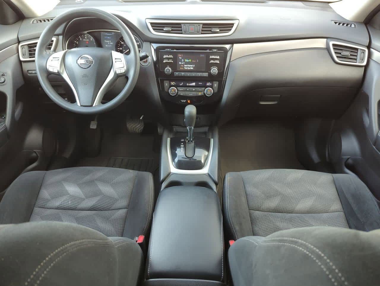 2014 Nissan Rogue SV 13