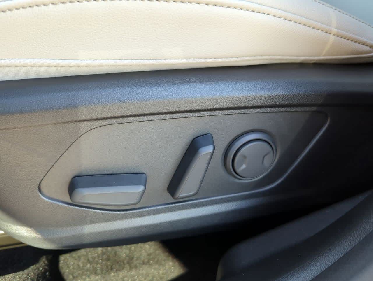 Thumbnail: 2025 Hyundai Tucson - 16