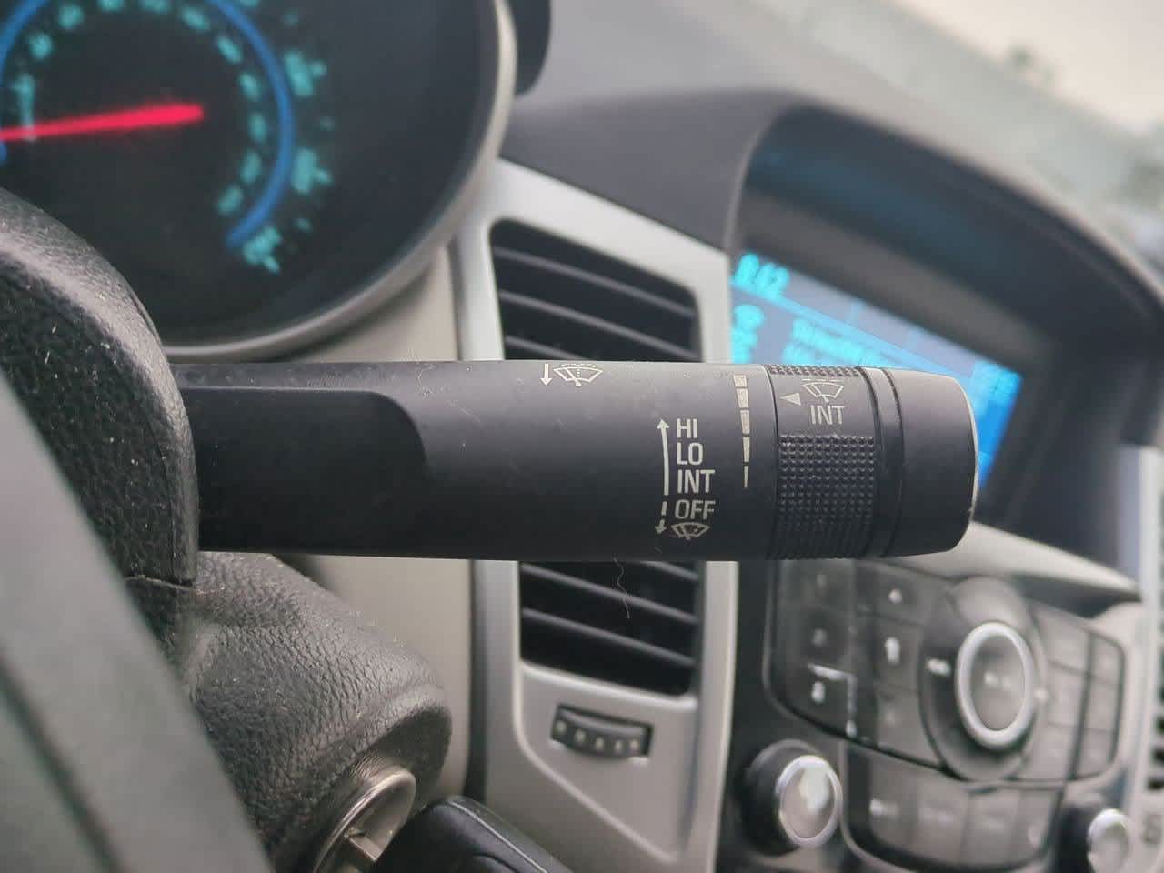 Thumbnail: 2013 Chevrolet Cruze - 25