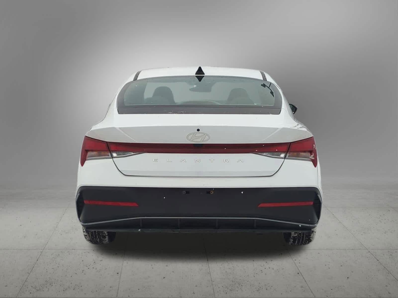 Thumbnail: 2024 Hyundai Elantra - 5