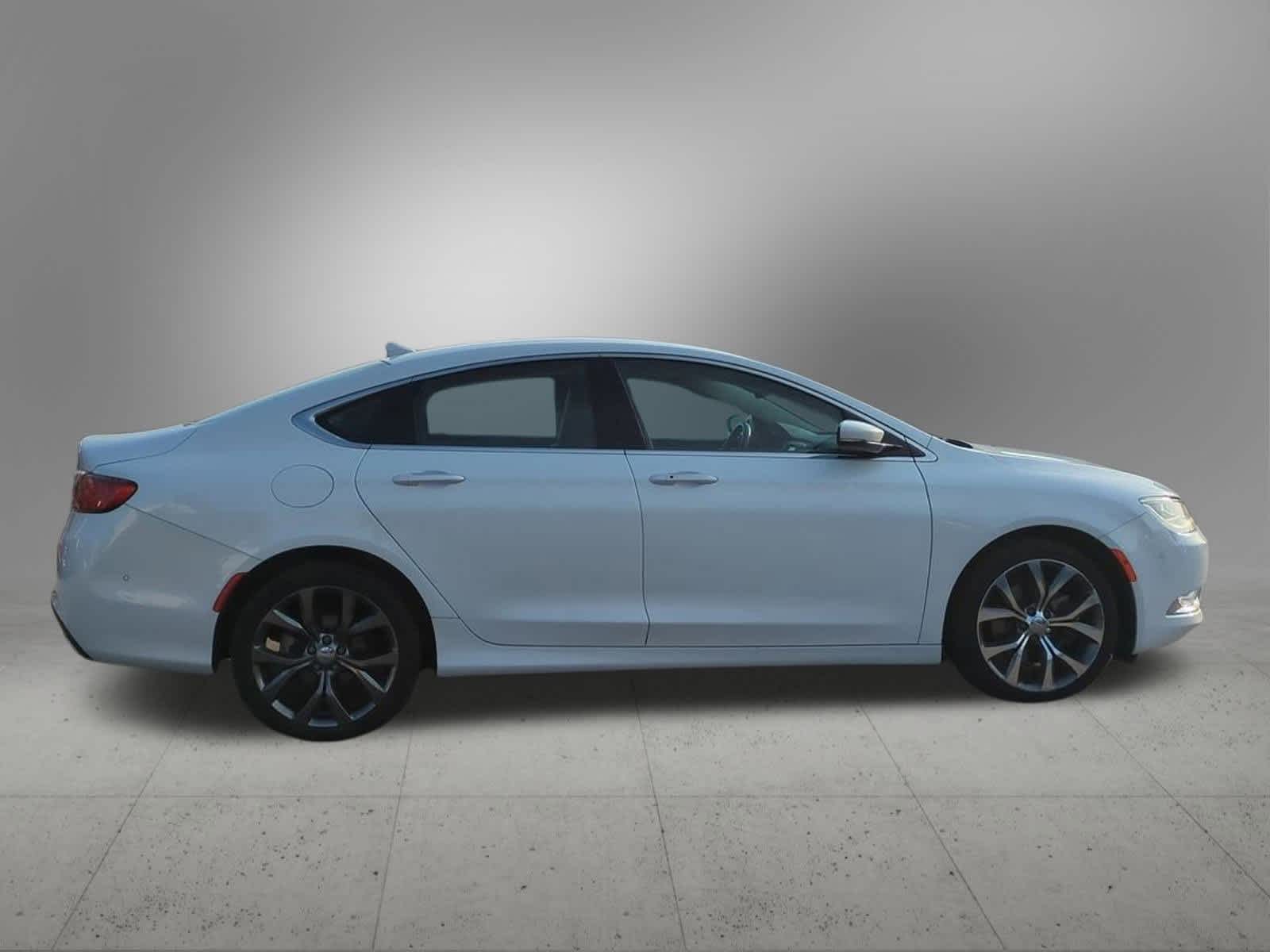 Thumbnail: 2015 Chrysler 200 - 7