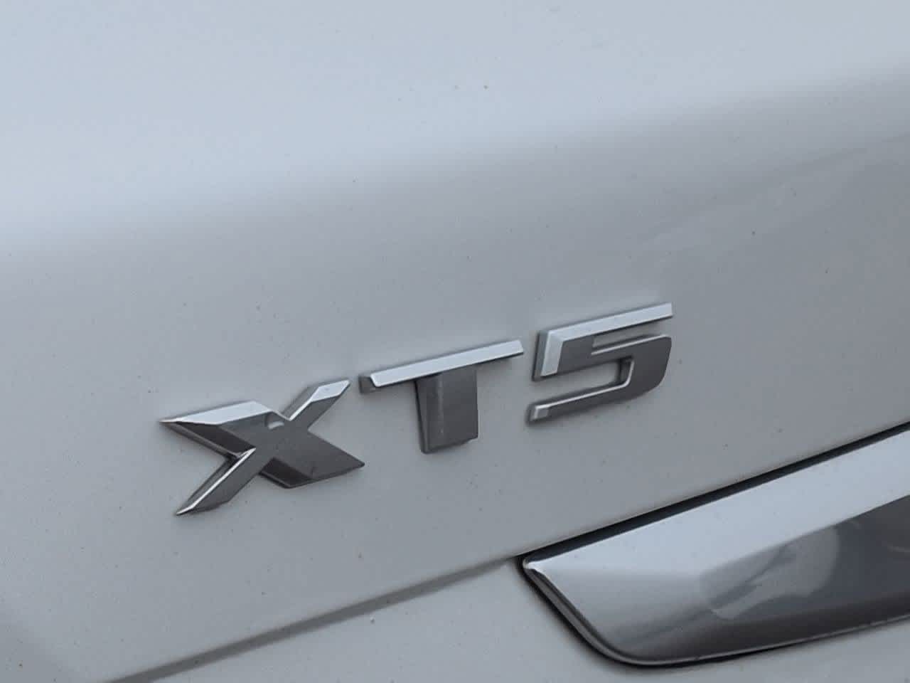 Thumbnail: 2020 Cadillac XT5 - 12