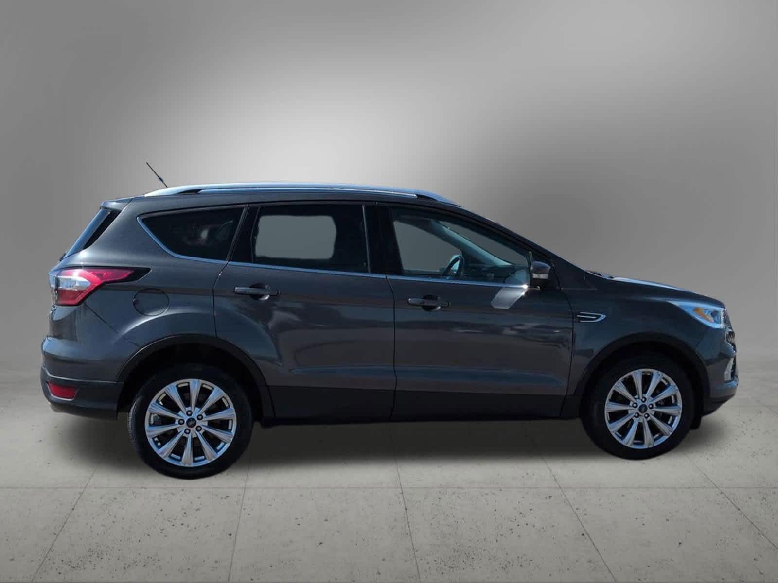 Thumbnail: 2017 Ford Escape - 7