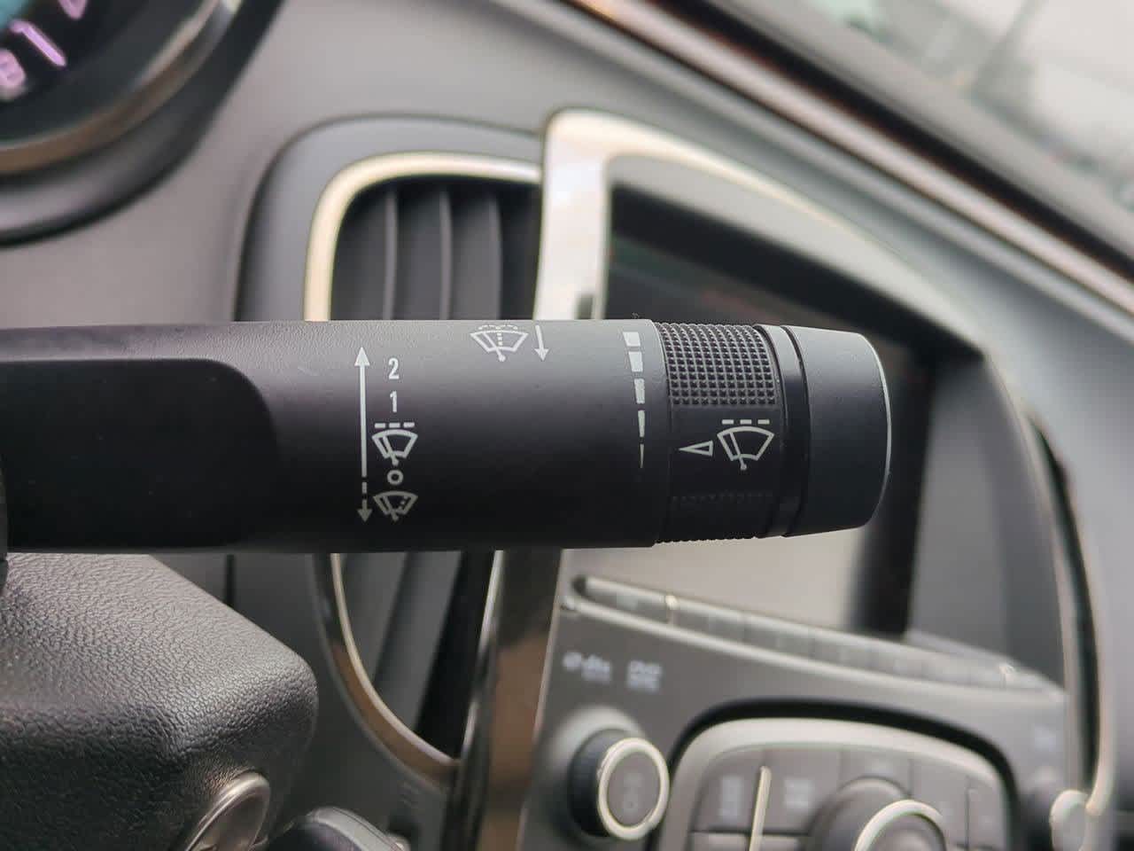 Thumbnail: 2010 Buick LaCrosse - 26