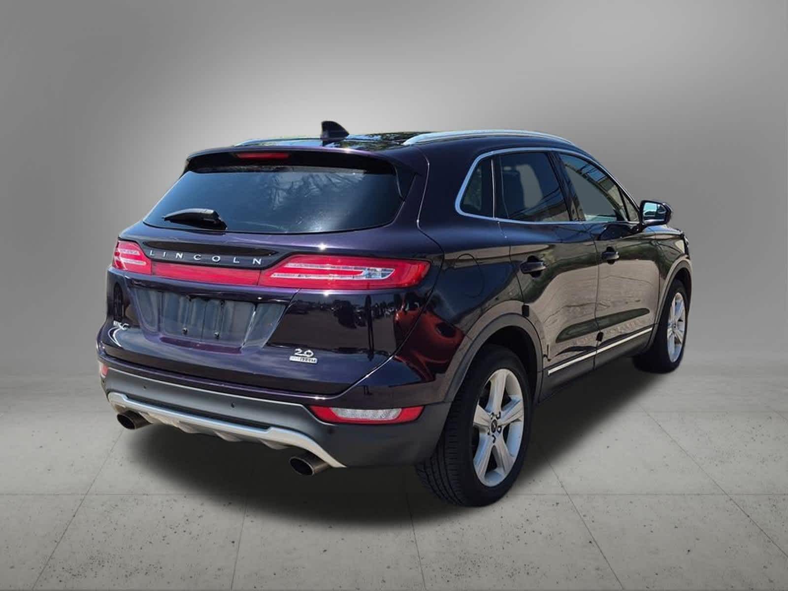 Thumbnail: 2015 Lincoln MKC - 6