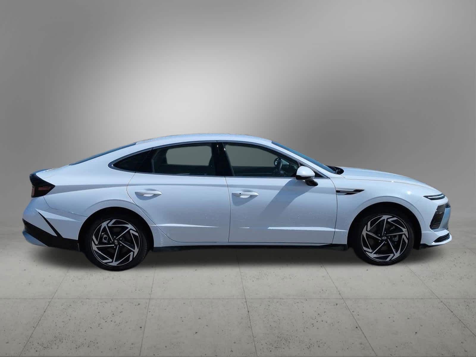 Thumbnail: 2026 Hyundai Sonata - 7