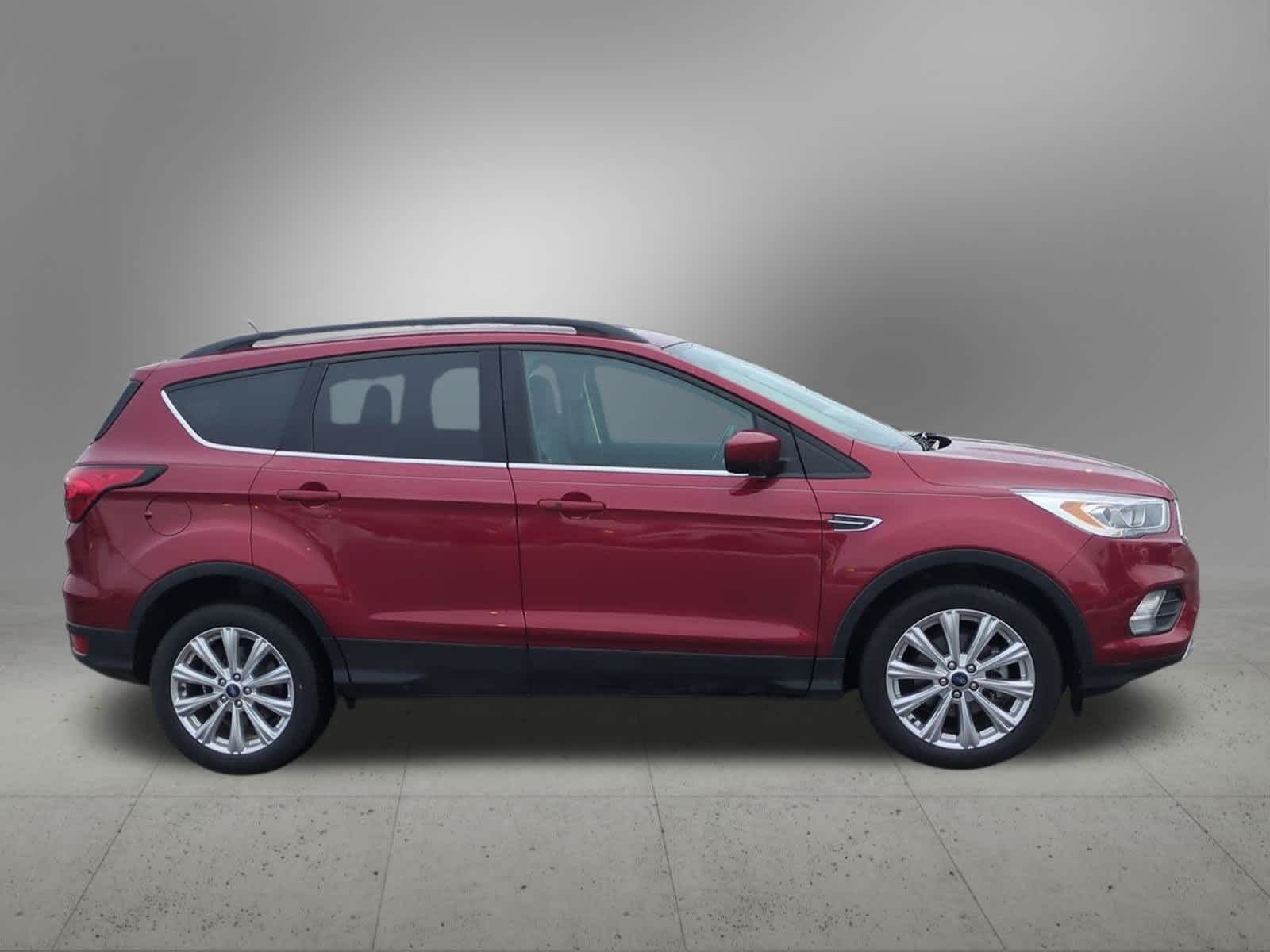 Thumbnail: 2019 Ford Escape - 7