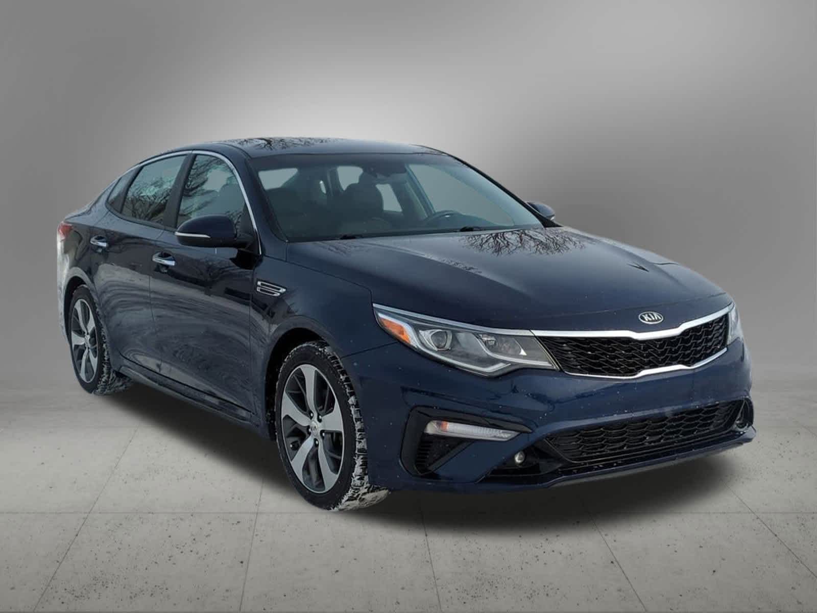 Thumbnail: 2020 Kia Optima - 8