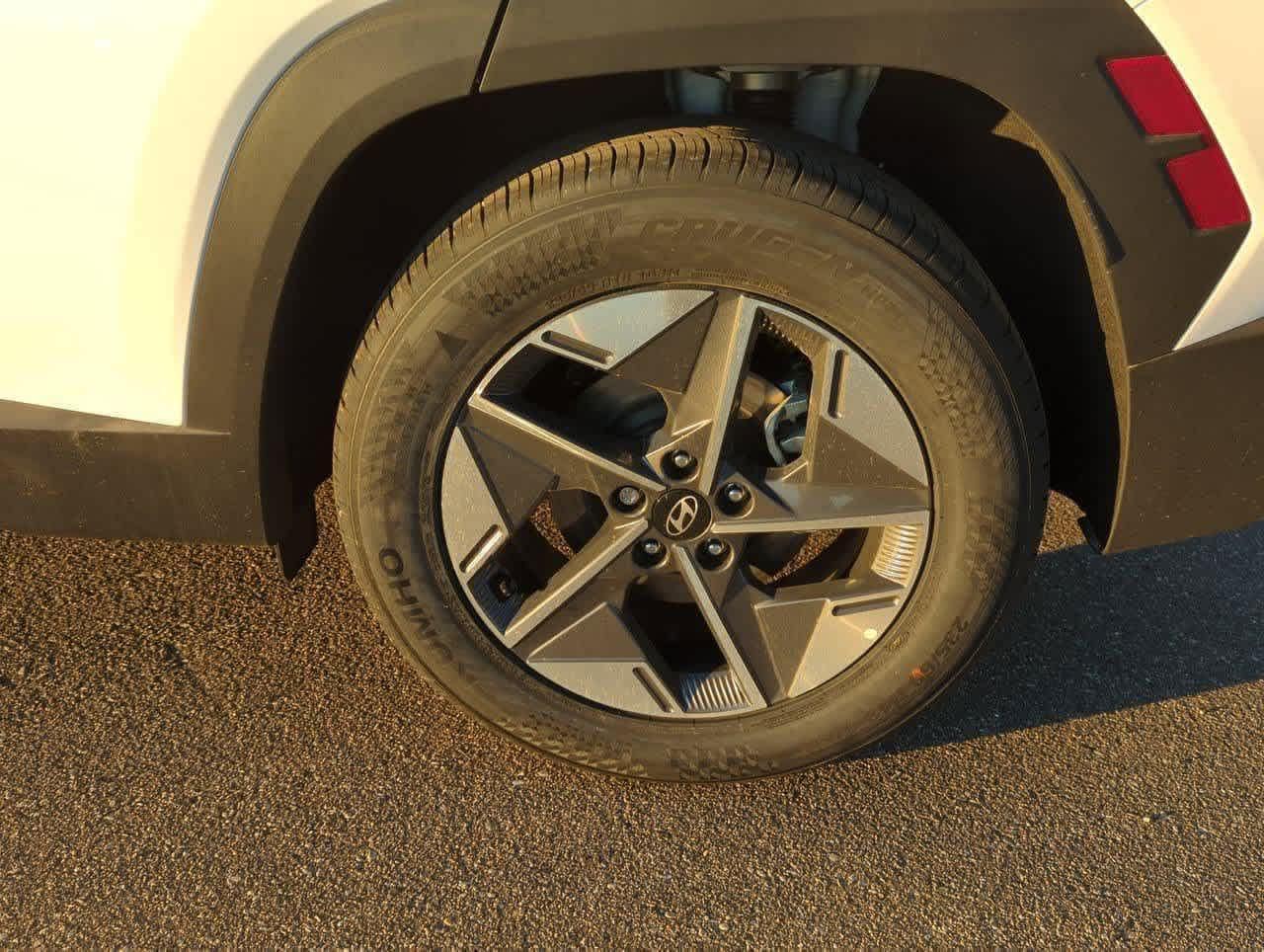 Thumbnail: 2025 Hyundai Tucson - 13