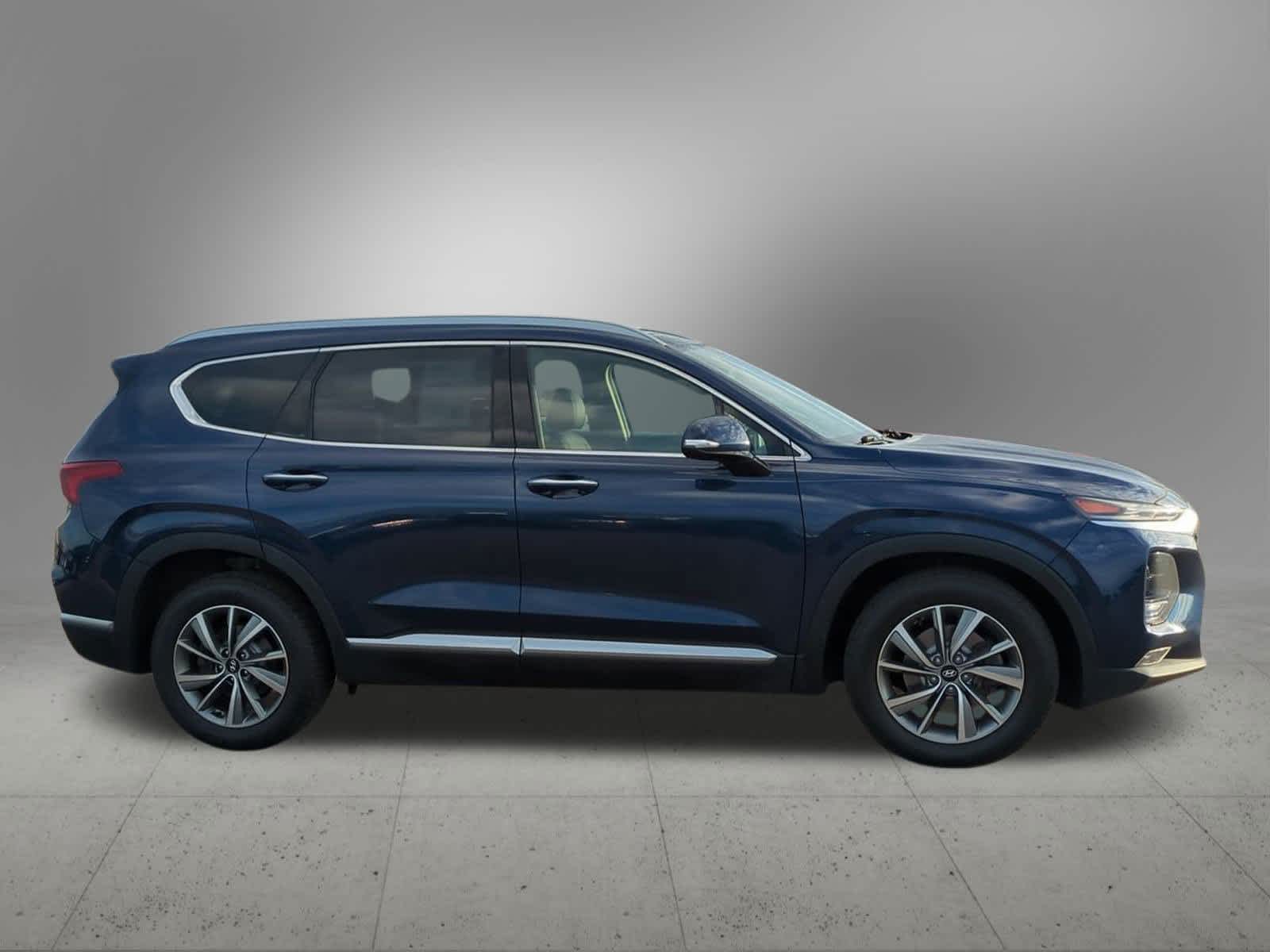 Thumbnail: 2019 Hyundai Santa Fe - 7