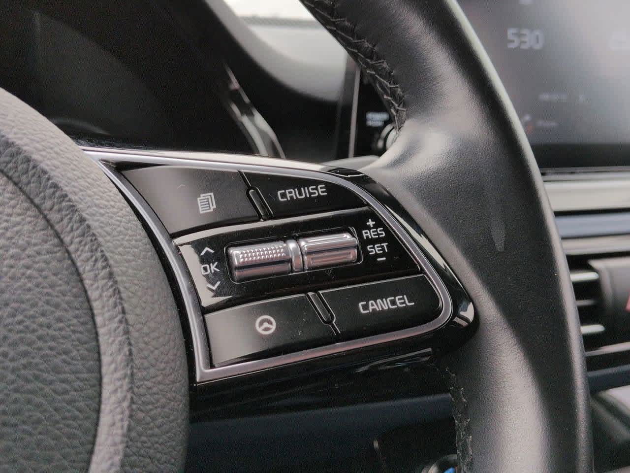 Thumbnail: 2023 Kia Seltos - 24