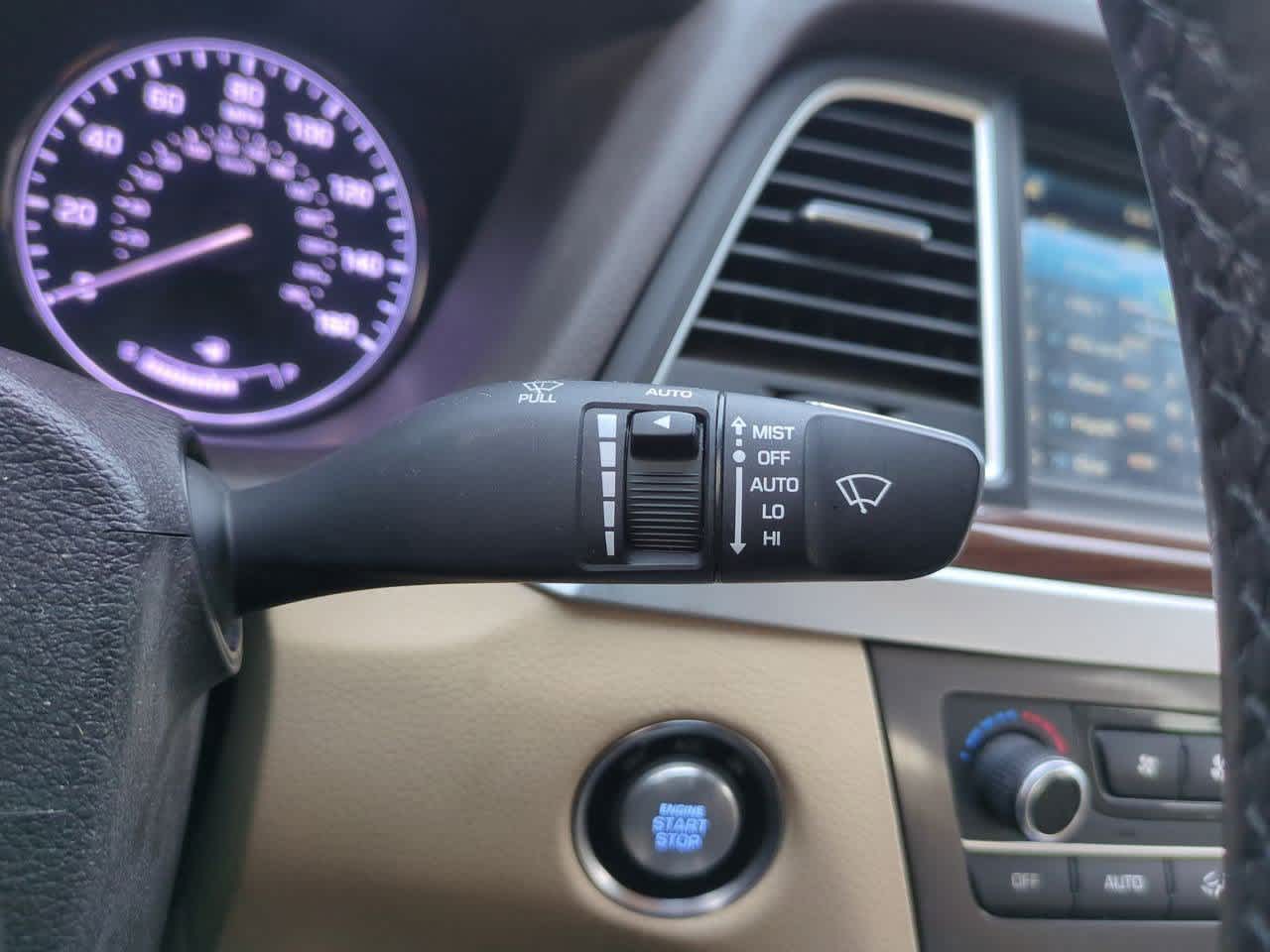 Thumbnail: 2017 Genesis G80 - 24