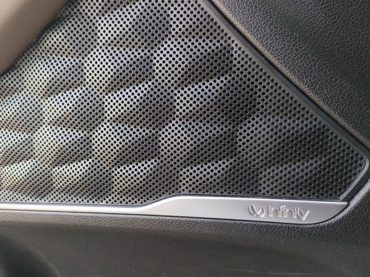 Thumbnail: 2019 Hyundai Santa Fe - 30