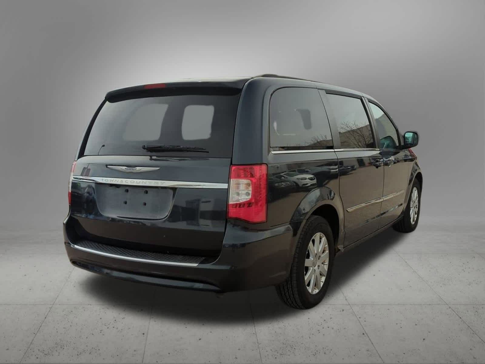 2014 Chrysler Town & Country Touring 6