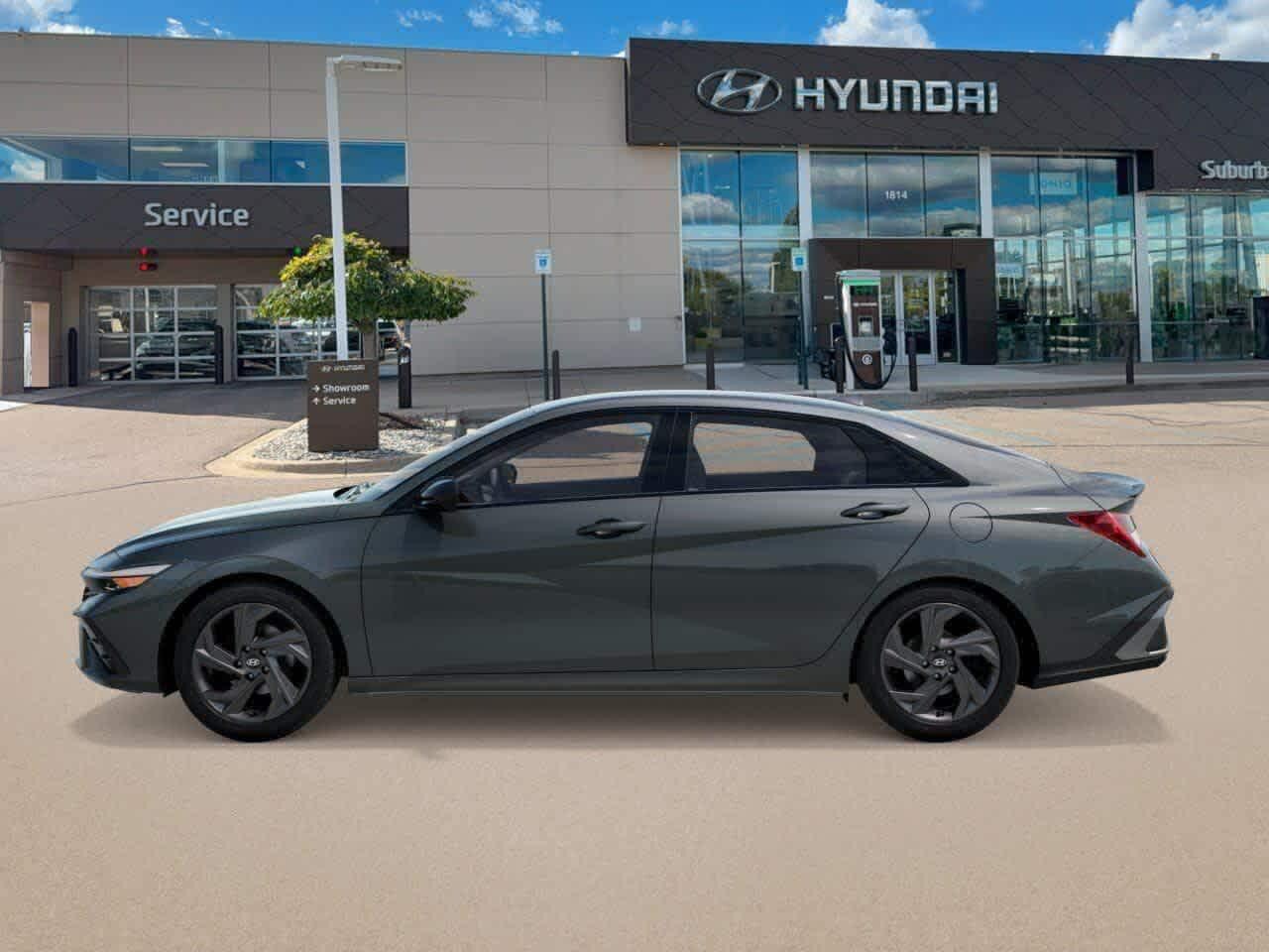 Thumbnail: 2026 Hyundai Elantra - 3