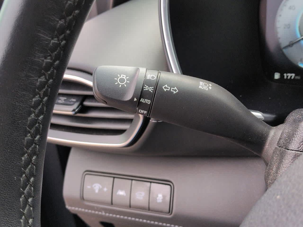 Thumbnail: 2023 Hyundai Santa Fe - 28