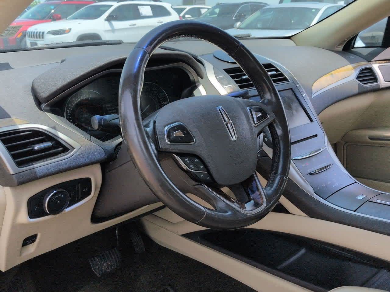 Thumbnail: 2015 Lincoln MKZ - 2