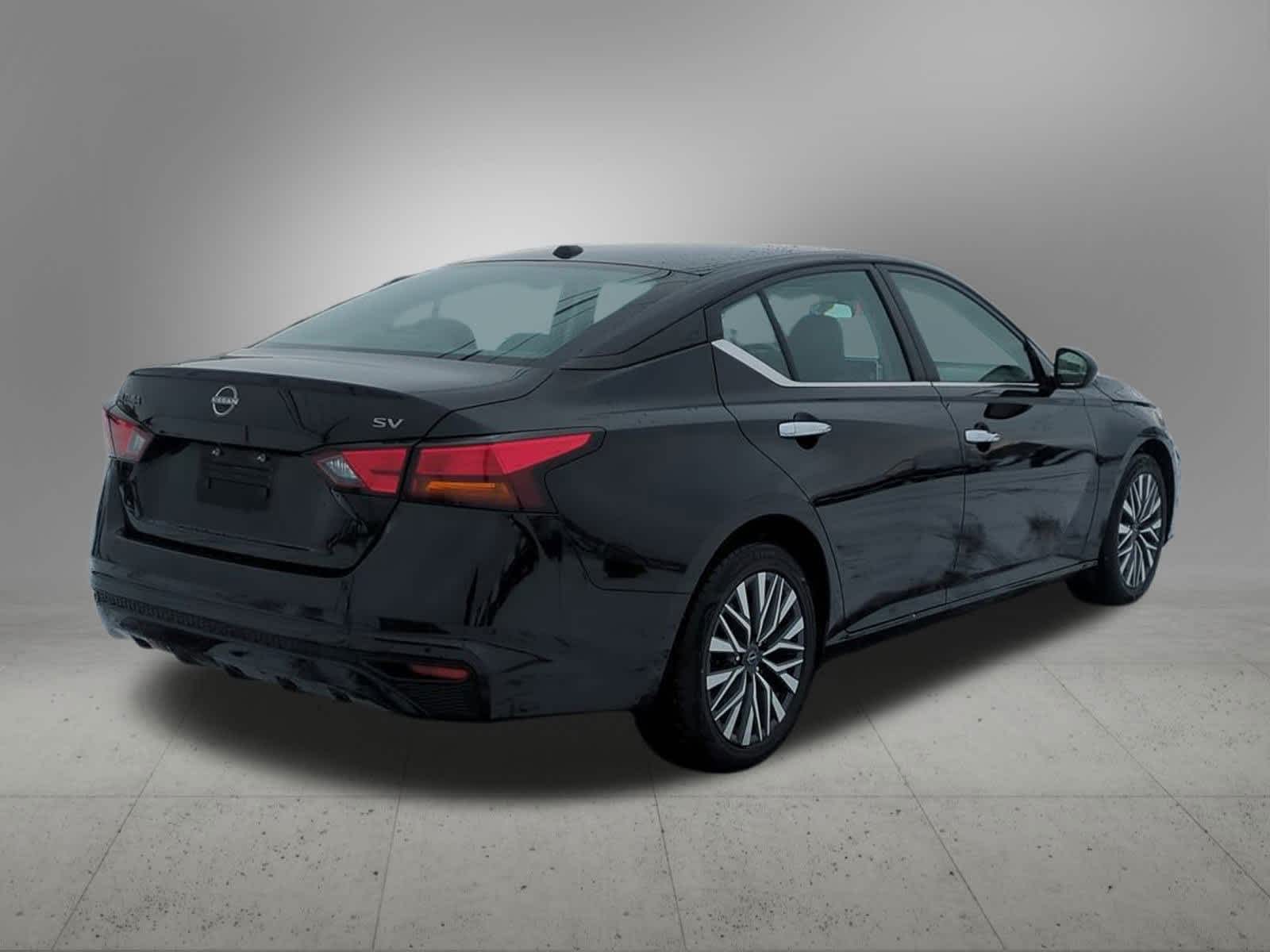 Thumbnail: 2024 Nissan Altima - 6