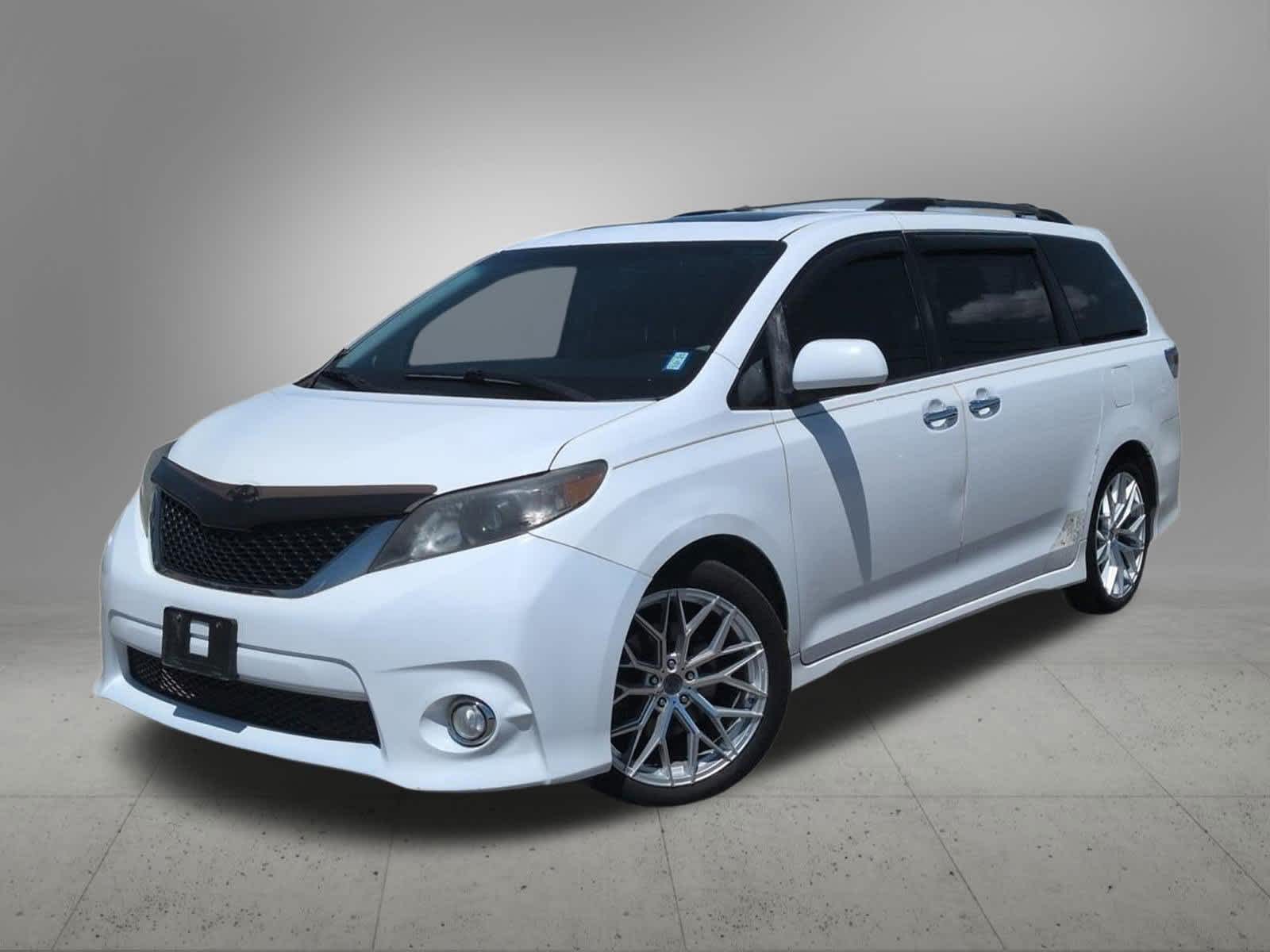2013 Toyota Sienna SE -
                  Troy, MI