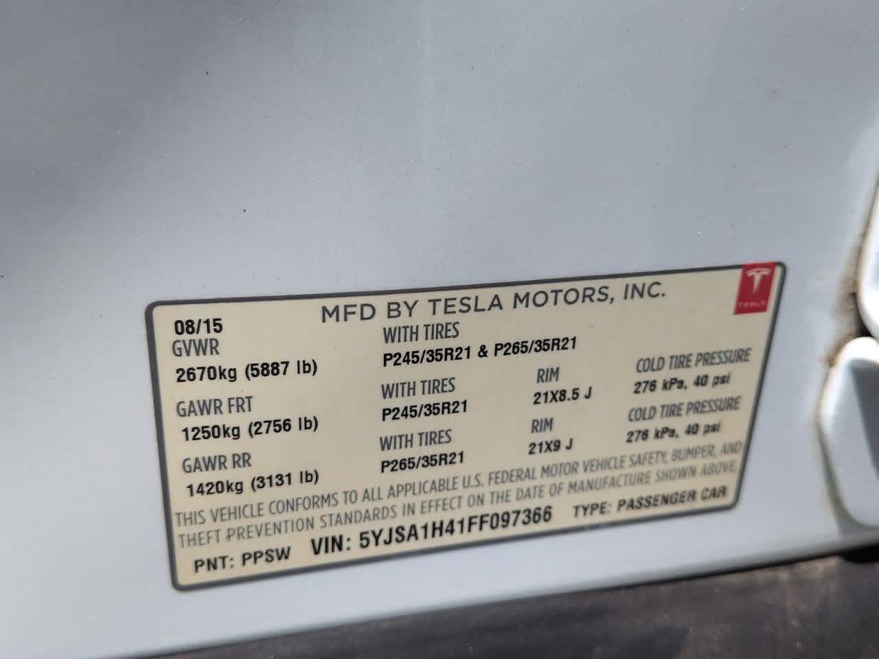 Thumbnail: 2015 Tesla Model S - 34